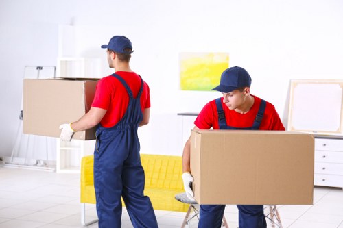 Moving van service in Shooters Hill for local home and office relocations