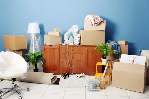Packing and lifting service for a flat move in Shooters Hill