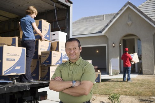 Commercial and residential removal truck hire around Shooters Hill