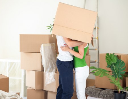Removal vehicle servicing homes and flats around Shooters Hill